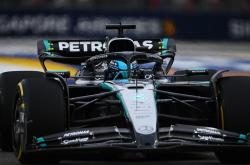 开云体育入口-包含梅赛德斯逆转红牛车队，拉塞尔统治全场的词条