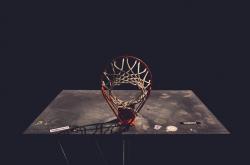 开云下载-森林狼防守锁死凯尔特人，西亚卡姆成为关键先生