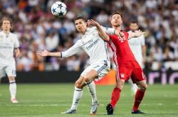 开云体育官方网站-包含阿隆索梅开二度,皇家马德里轻松获胜的词条