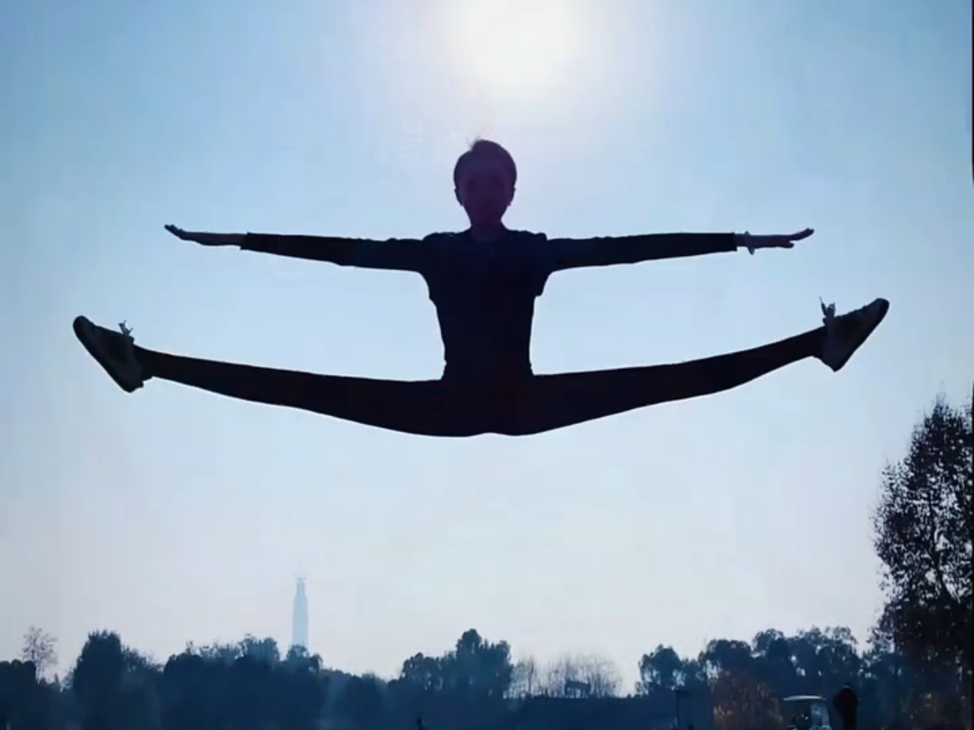 精妙的动作和无懈可击的表现,引人瞩目 精妙的动作和无懈可击的表现,引人瞩目