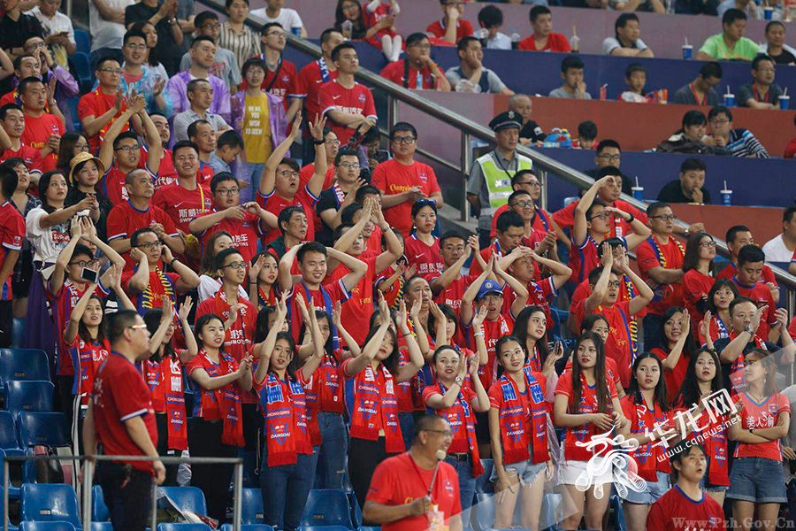 包含恒大将在客场挑战重庆斯威,双方实力对比谁能笑到最后?的词条 包含恒大将在客场挑战重庆斯威,双方实力对比谁能笑到最后?的词条