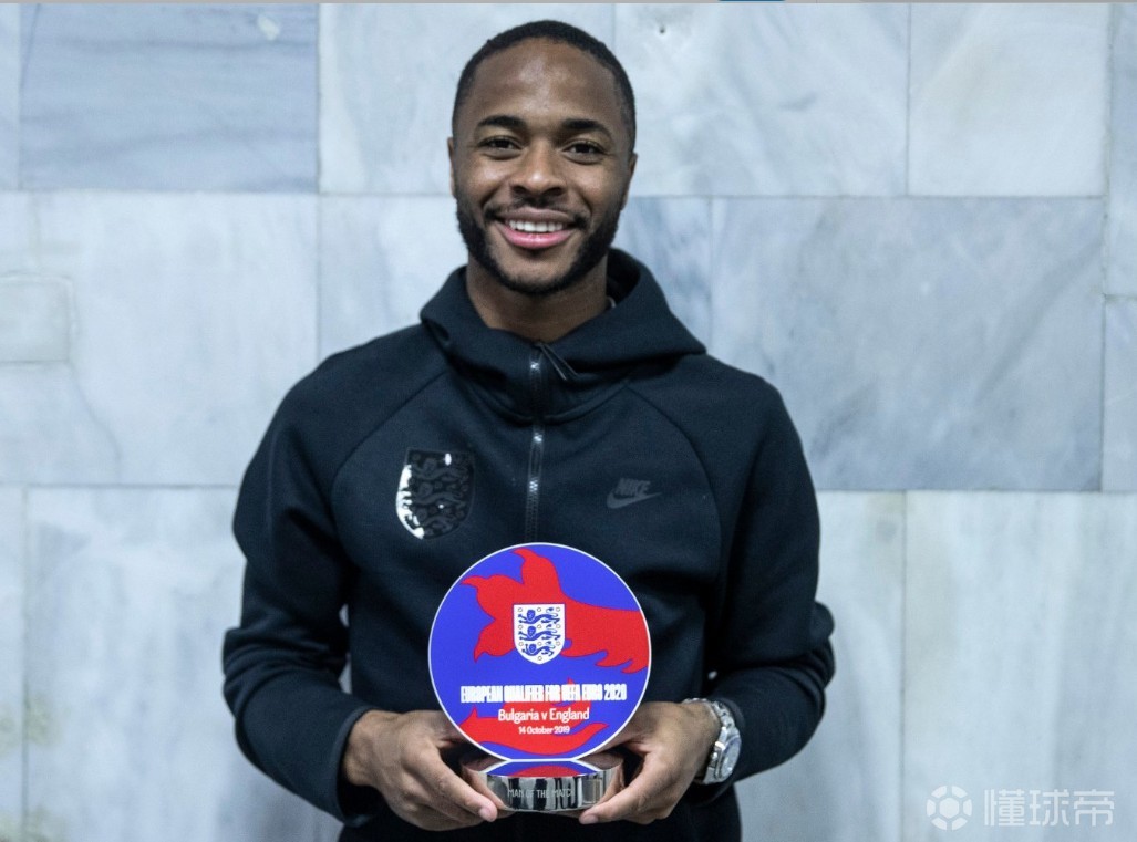 保加利亚球员荣膺本年度最佳球员奖的简单介绍 保加利亚球员荣膺本年度最佳球员奖的简单介绍