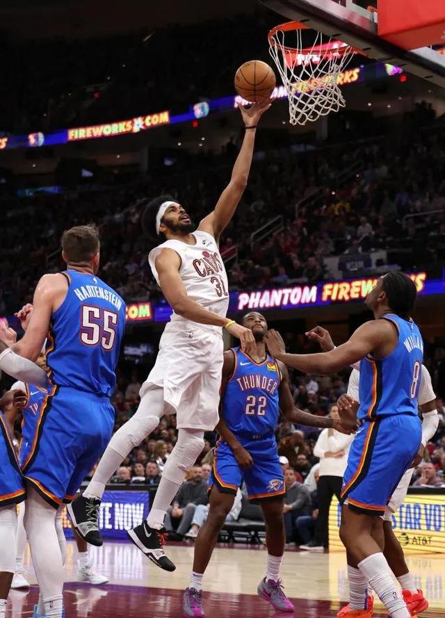 NBA球队意外压轴赛事,球员表现突飞猛进的简单介绍 NBA球队意外压轴赛事,球员表现突飞猛进的简单介绍