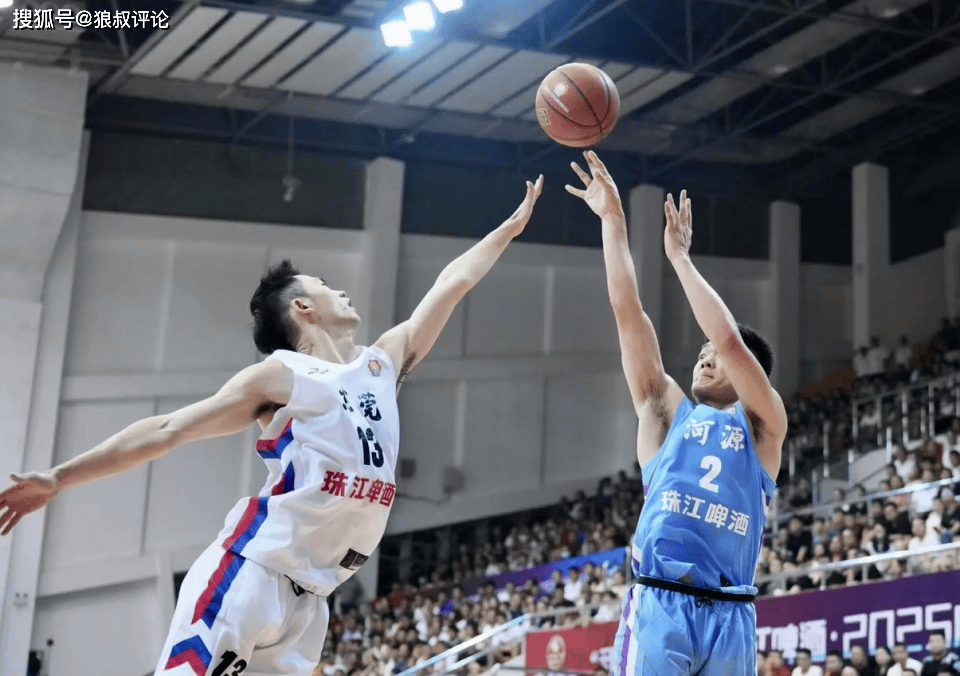 福建男篮客场逆袭,打破对手的强势势头的简单介绍 福建男篮客场逆袭,打破对手的强势势头的简单介绍