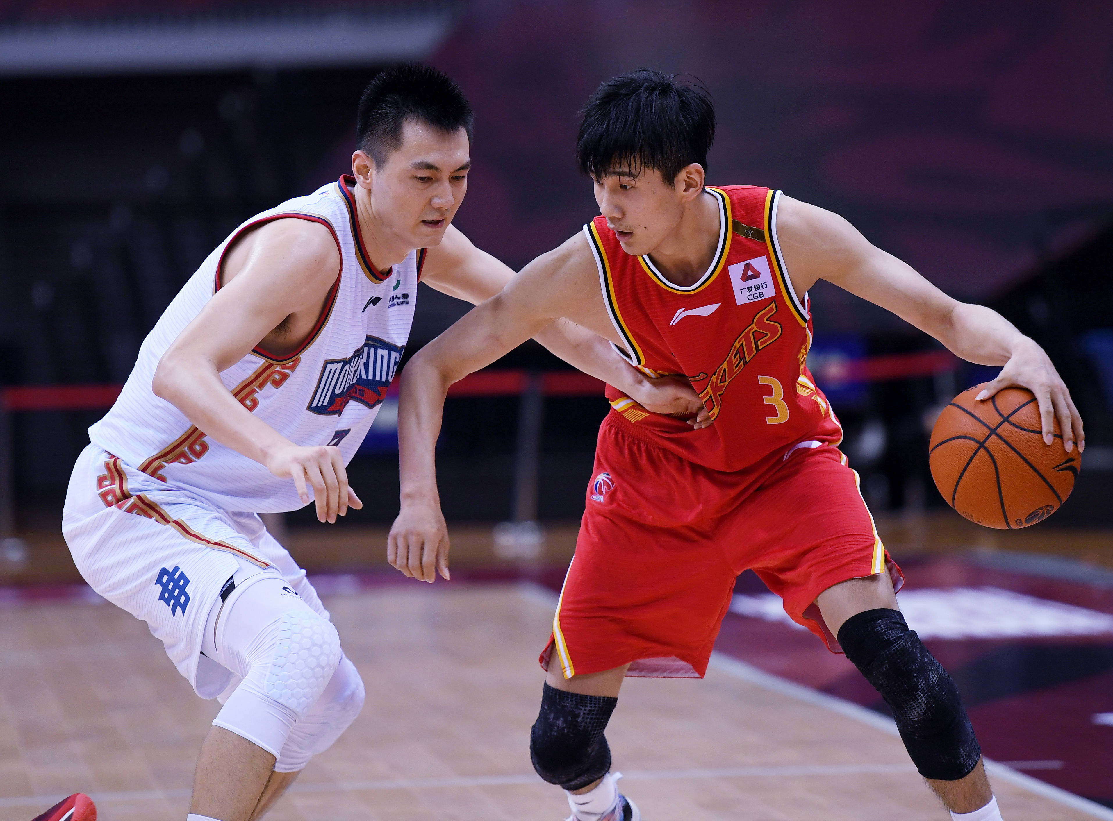 男子篮球队夺得省级青年冠军 男子篮球队夺得省级青年冠军