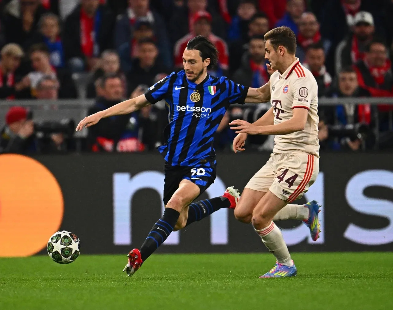 国米中场组织失误频发，主帅寻找解决方案的简单介绍