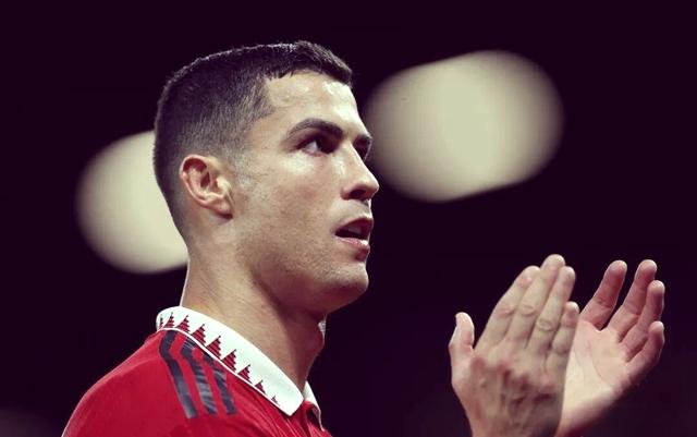 中国逆转曼联,C罗惊艳四座 中国逆转曼联,C罗惊艳四座